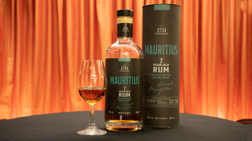 1731 Fine & Rare Mauritius 7 Y.O. (Recenzia)