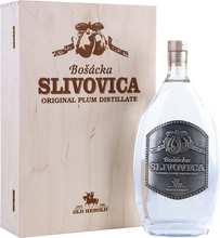 Bošácka Slivovica s cínovou etiketou + 2 poháre, GIFT