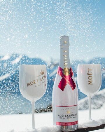 Moët & Chandon Ice Impérial Rosé + 2 poháre, GIFT
