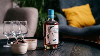 Aký rum kúpiť ako darček v 2026? 10 tipov do 30, 60 a nad 60 €