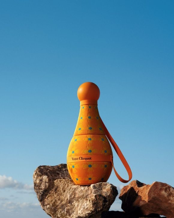 Veuve Clicquot Sun Totem z kolekcie Yinka Ilori Chasing the Sun alko90.sk