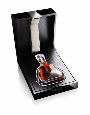 Hennessy Richard, GIFT