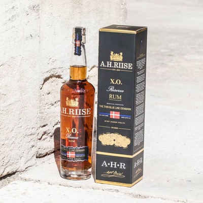 A.H. Riise XO The Thin Blue Line, GIFT