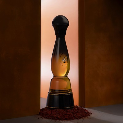 Clase Azul Gold, GIFT