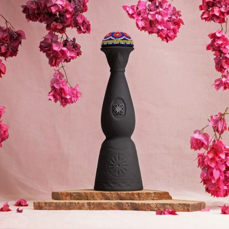 Clase Azul Durango, GIFT