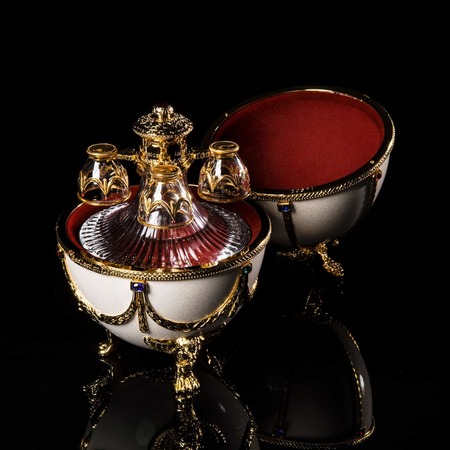 Fabergé Pearl With Flowers, GIFT